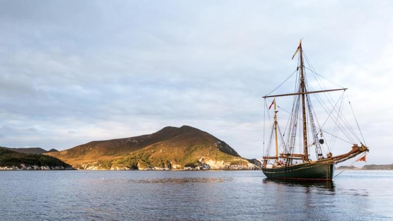 Bring your family on board the beautiful traditional Danish ketch “Yukon” for this popular 90 minute cruise, where you can hear the story of Yukon’s  restoration and voyage to Australia. 
